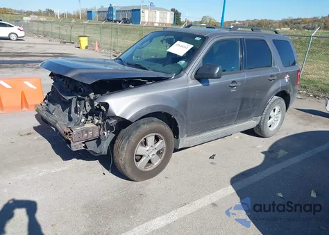 2010 Ford Escape Xlt z USA, uszkodzony, nr VIN 1FMCU0DG9AKD44422